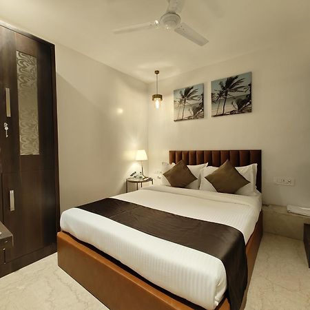 The Majlis Hotel - Colaba Мумбаи Экстерьер фото