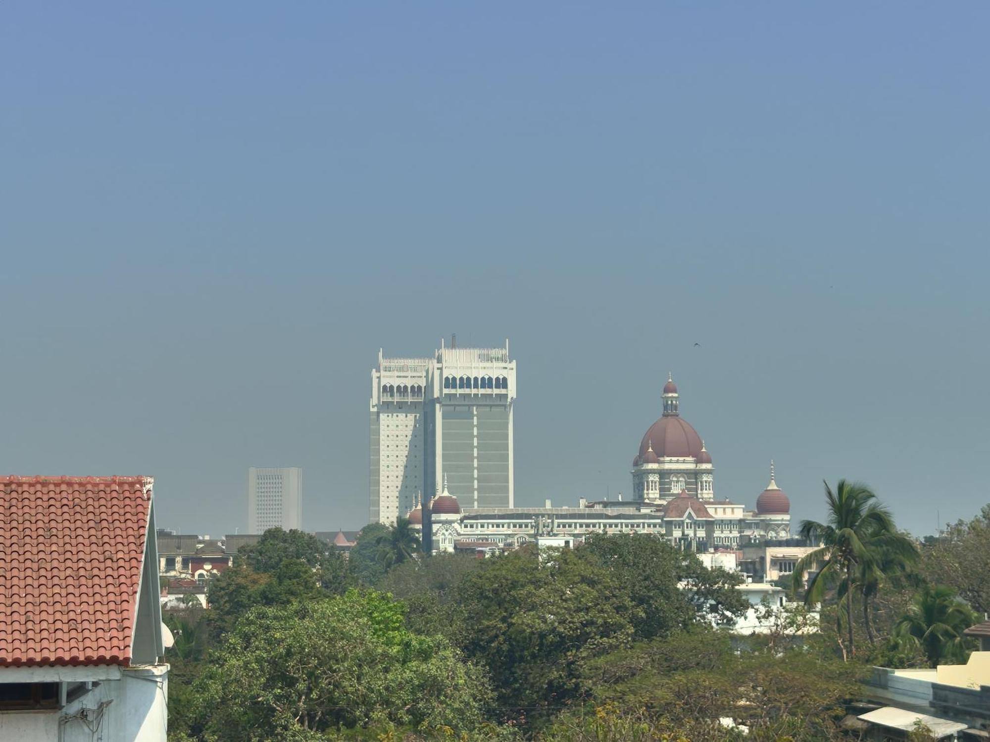 The Majlis Hotel - Colaba Мумбаи Экстерьер фото